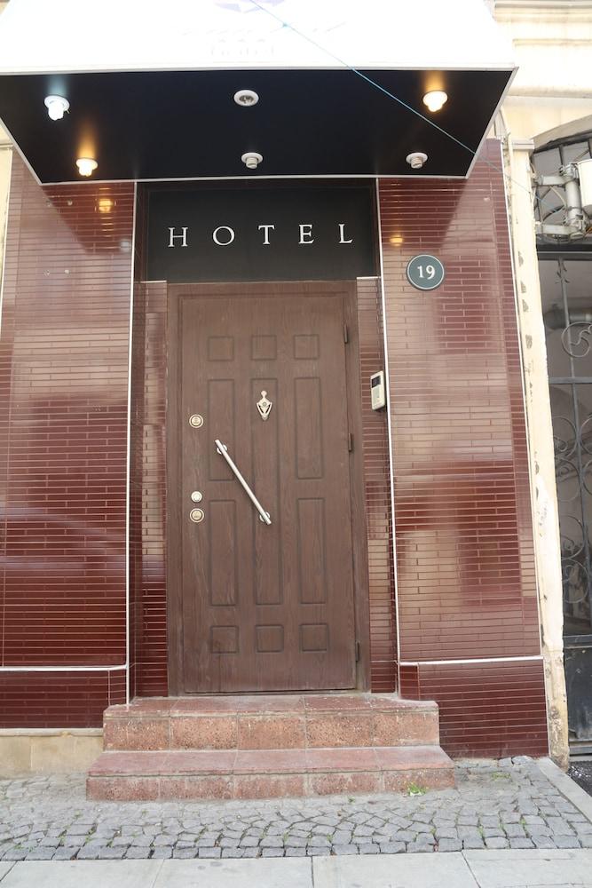Balion Hotel Bakoe Buitenkant foto